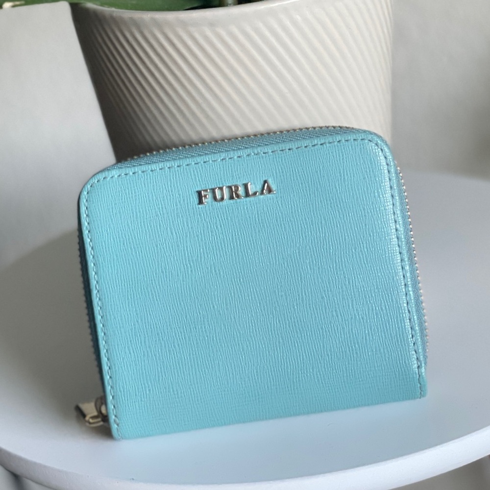 Furla Zip Around Small Bifold Wallet
